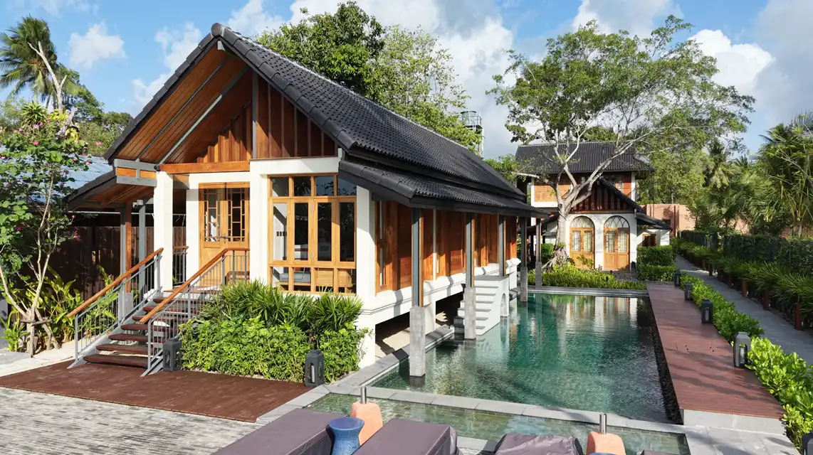 Lipa Noi Beachfront Villa Serene Exclusive Retreat, Stunning Sunsets Sale / 30-Year Lease Available Long-term lease option for foreign investors