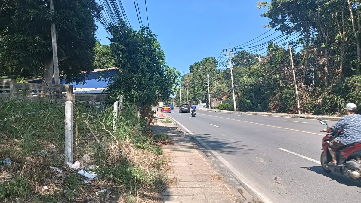 Sale Land 1548 sqm Lamai 18 million Baht / 1600 sqm