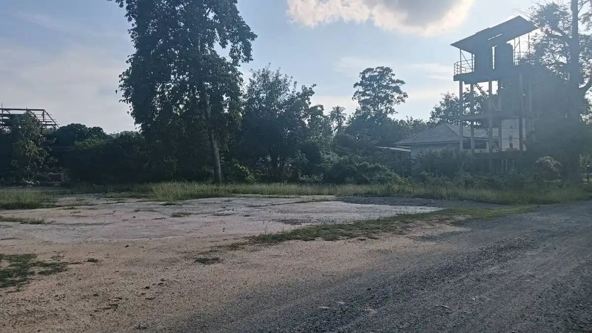 Sale Land 2800 sqm Lamai 5.5 million Baht / 1600 sqm