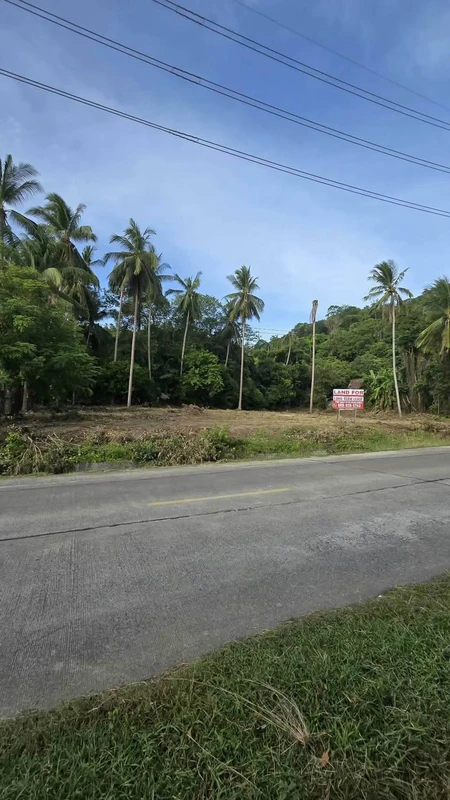Land for rent 2000 sqm / 37500 Baht / month Na Mueang